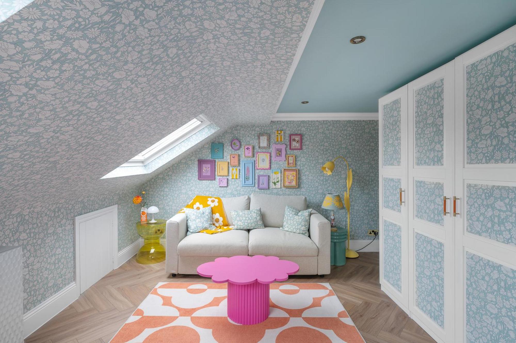 Holiday home Blossom House New 3bed House In Barons Court