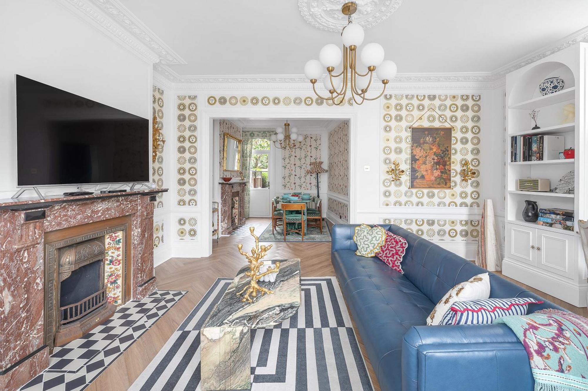 Blossom House New 3bed House In Barons Court Holiday home London