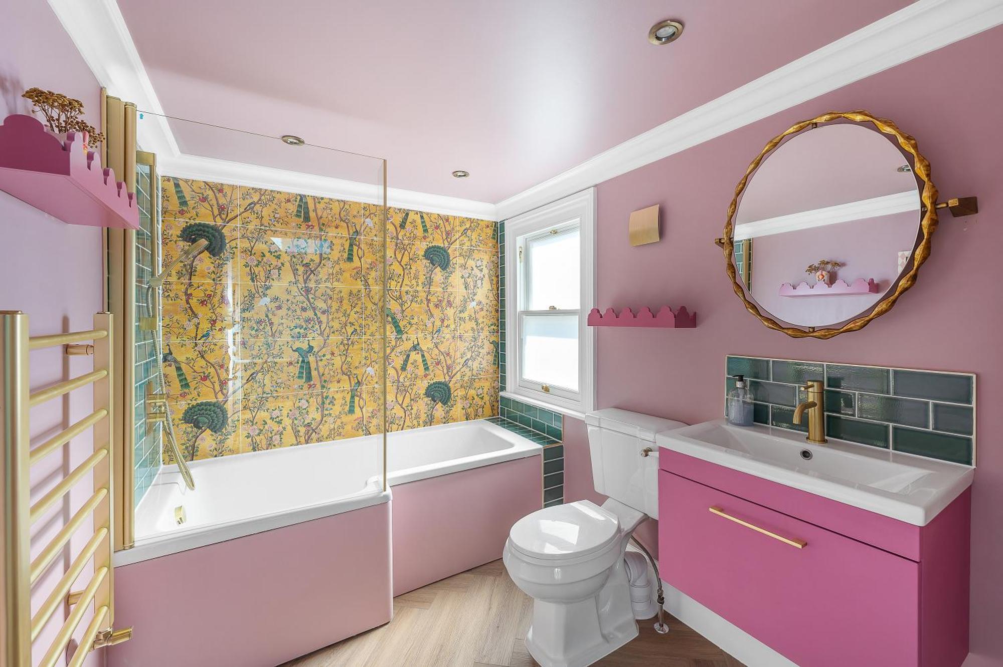 Blossom House New 3bed House In Barons Court Holiday home *